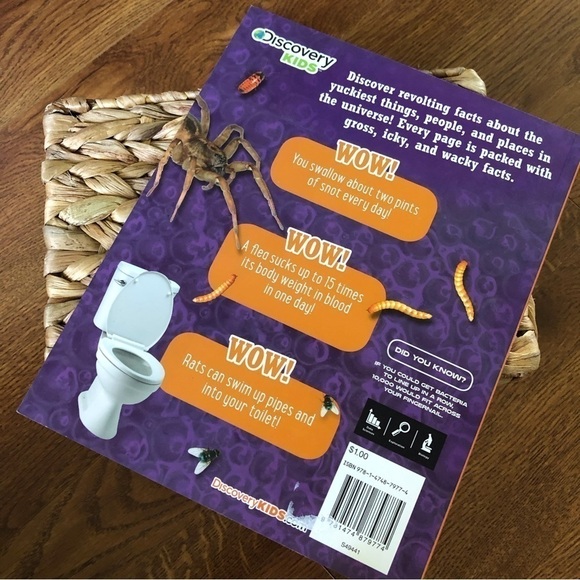 Discovery Kids Totally Gross, Fact packed paperback book - Picture 6 of 6
